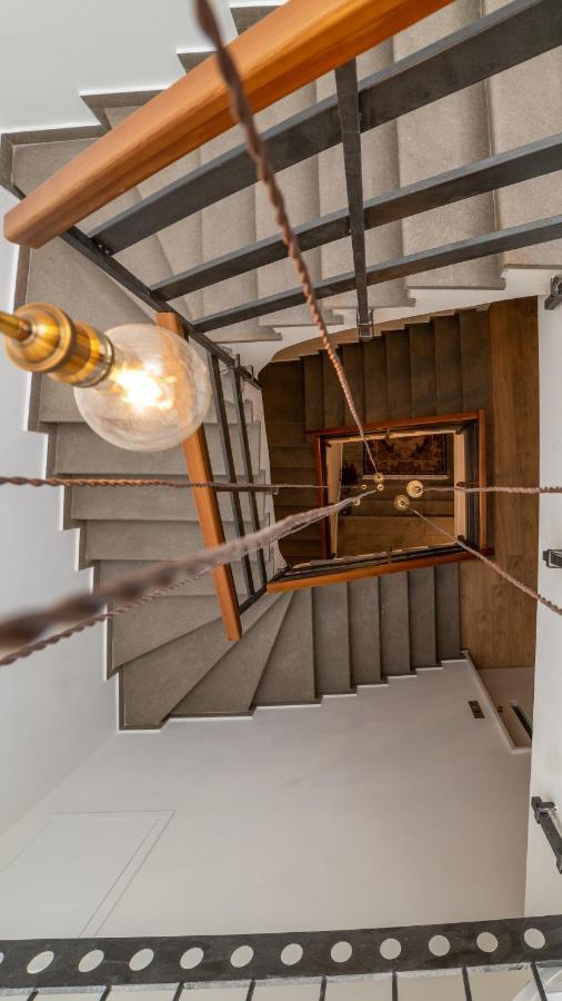 Brettania Hotel Ioannina Bagian luar foto
