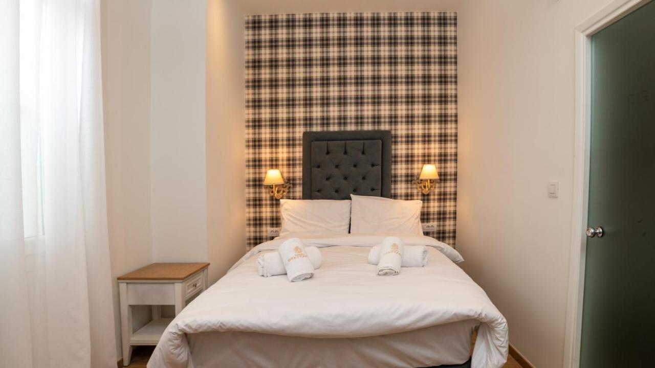 Brettania Hotel Ioannina Ruang foto