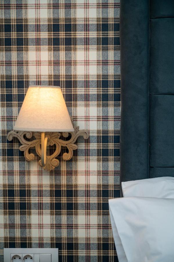 Brettania Hotel Ioannina Bagian luar foto