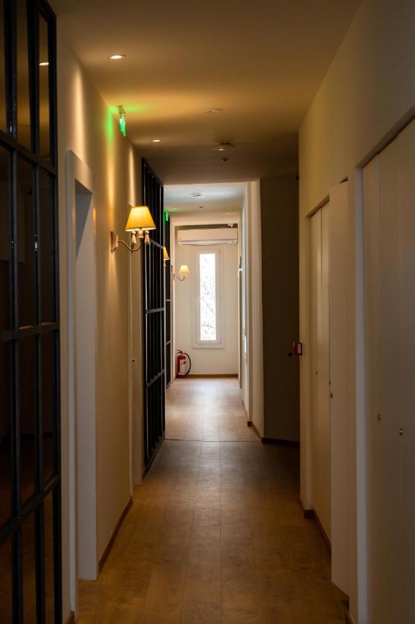 Brettania Hotel Ioannina Bagian luar foto