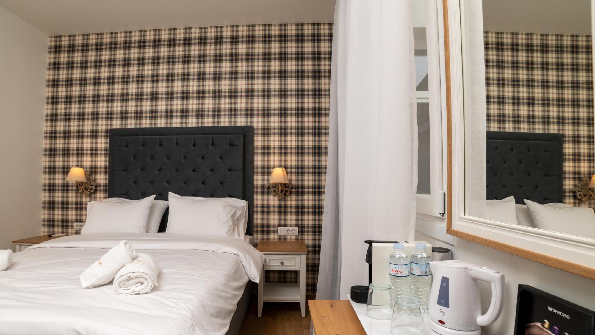 Brettania Hotel Ioannina Ruang foto